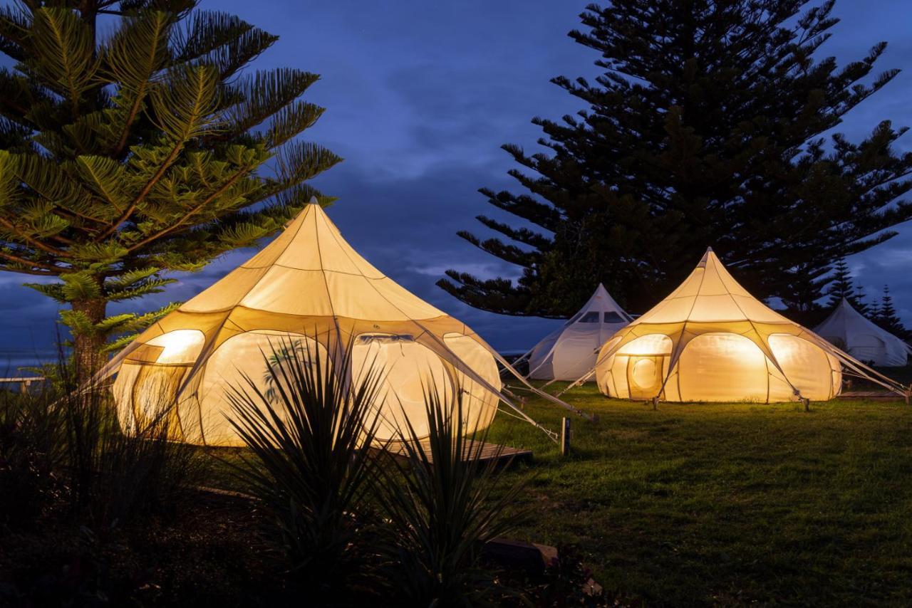 Tatapouri Bay Hotel Gisborne Exterior foto