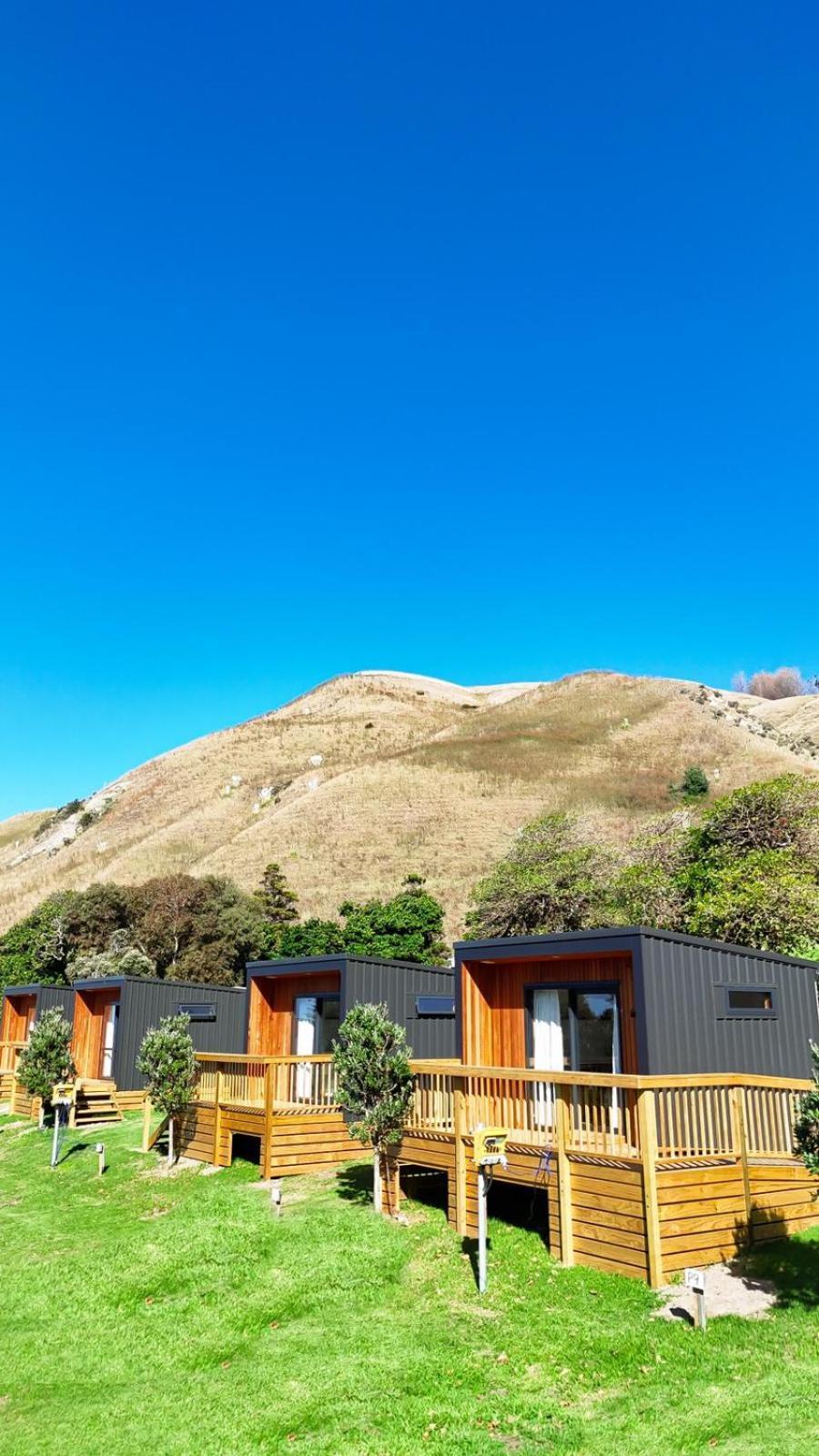 Tatapouri Bay Hotel Gisborne Exterior foto